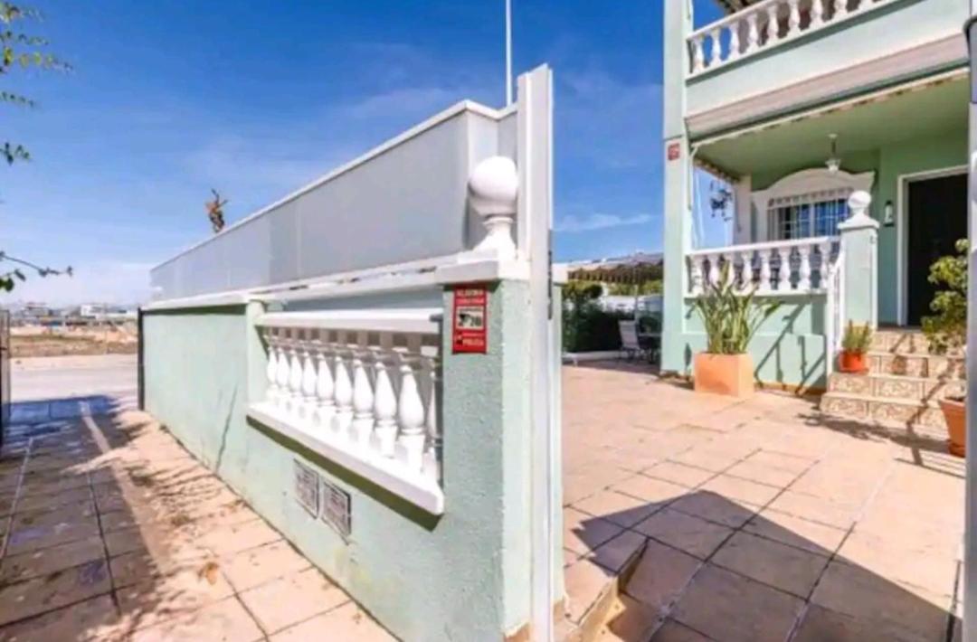 Bungalow Adaptado, Terraza Muy Grande Y Soleada. Gran Alacant Ngoại thất bức ảnh