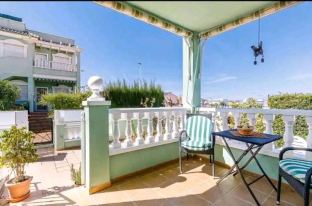 Bungalow Adaptado, Terraza Muy Grande Y Soleada. Gran Alacant Ngoại thất bức ảnh